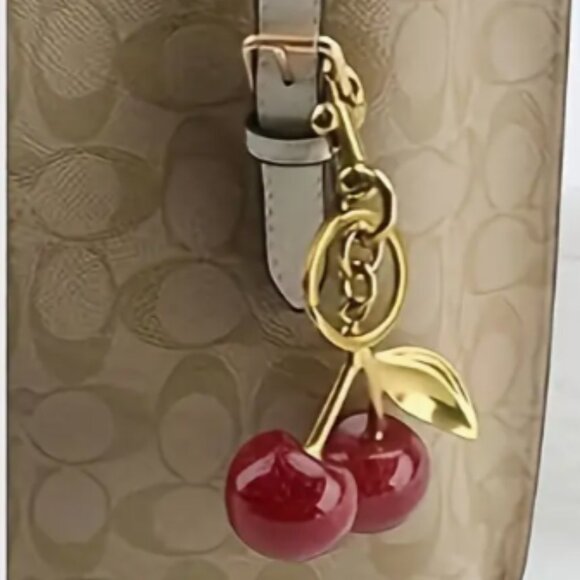 Cherry Charm - Picture 3 of 9